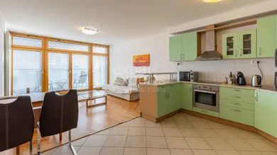 Na prenájom byt v Bratislava-Ružinov · €1 000 · Pôvodný stav