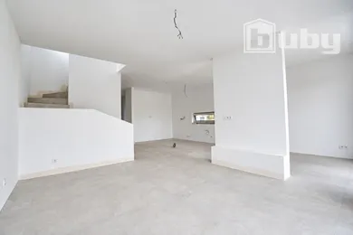 Na predaj 4-izbový dom, 122 m², Martin, Tomčany
