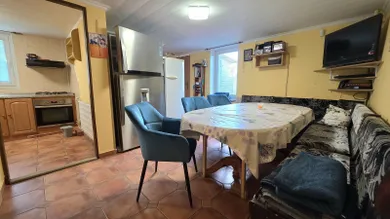Na predaj dom, 517 m², Nitra, Hornočermánska