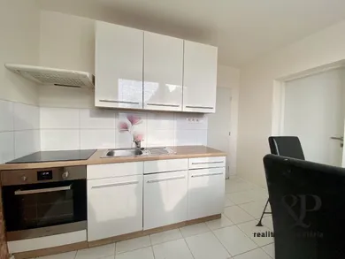 Eladó lakások, 1-szobás, Senica · €79 500