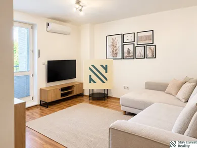 Eladó lakások, 3-szobás, Senec · €215 000