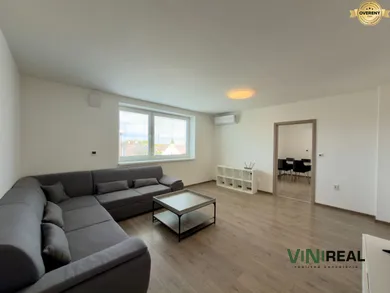 Na prenájom 2-izbový byt, 60 m², Šamorín, Šámot