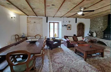 Na predaj dom, 217 m²
