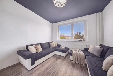 Na predaj 4-izbový byt, 78 m², Bratislava-Vrakuňa
