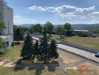 Na predaj byt v Bratislava-Vajnory · €105 000 · Čiastočná rekonštrukcia