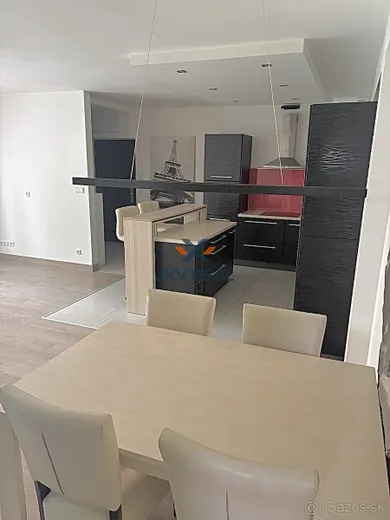 Kiadó lakások, 3-szobás, Poprad · €790