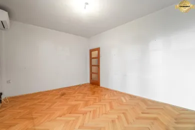 Na predaj 3-izbový byt, 69 m², Bratislava-Nové Mesto, Račianska