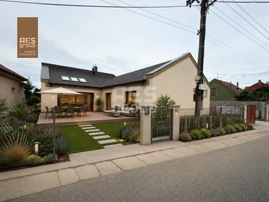 Domy na sprzedaż, Veľký Biel · €299 500