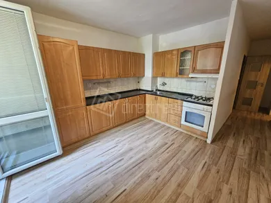 Mieszkania na sprzedaż, 3-pokojowe, Galanta · €135 000