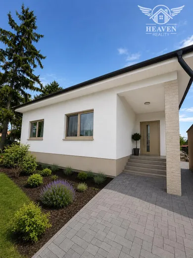 Na predaj dom, 103 m², Nesvady