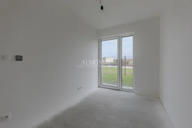 Na predaj byt, Hrubá Borša, Rezidenčná ulica