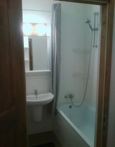 Na prenájom 1-izbový byt, 27 m², Bratislava-Rača, Pekná cesta