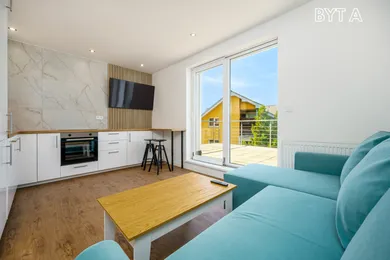 Na prenájom 2-izbový byt, 42 m², Rovinka, Dúhová