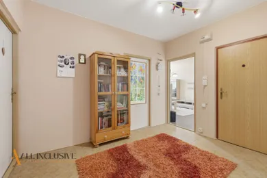 Na predaj 3-izbový byt, 66 m², Banská Štiavnica
