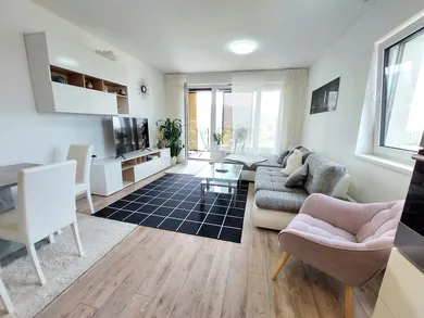Na predaj 3-izbový byt, 71 m², Bratislava-Lamač, Hany Ponickej