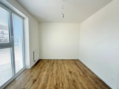 Na predaj 3-izbový byt, 68 m², Trnava, Ulica Hospodárska