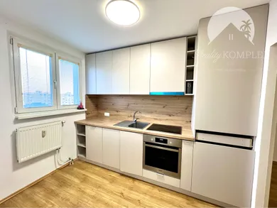 Mieszkania na sprzedaż, 3-pokojowe, Dunajská Streda · €145 000