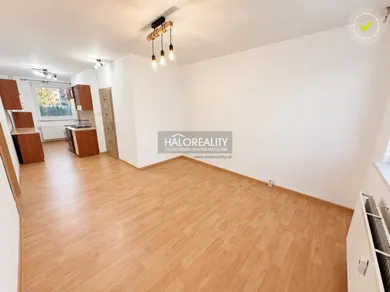 Kiadó lakások, 2-szobás, Poprad · €490