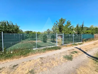Kiadó telkek, Komárno · €300