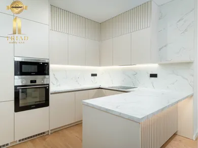 Na predaj 2-izbový byt, 60 m², Komárno
