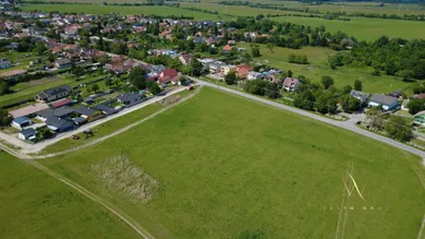 Na predaj pozemok, 746 m², Jablonové