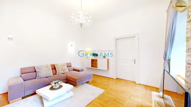 Na prenájom 2-izbový byt, 52 m², Bratislava-Staré Mesto, Heydukova