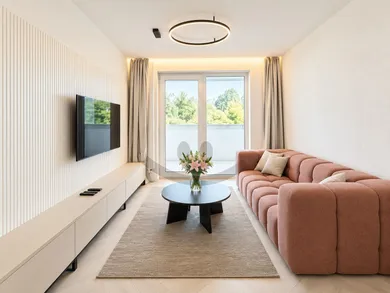 Na prenájom 2-izbový byt, 55 m², Martin, Holubyho