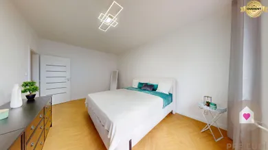 Na prenájom 3-izbový byt, 53 m², Bratislava-Staré Mesto, Cyrilova