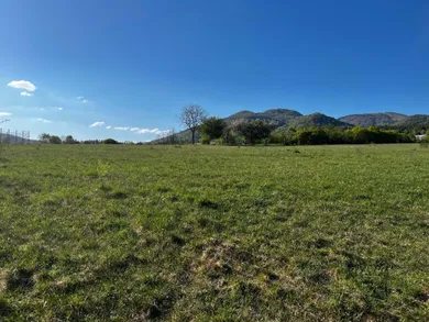 Działki na sprzedaż, Banská Bystrica · €66 500