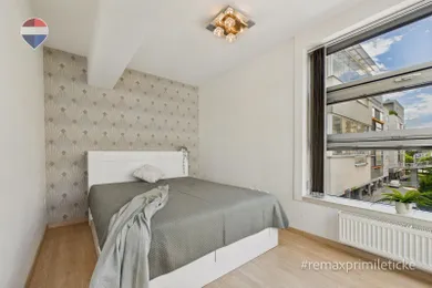 Na prenájom 2-izbový byt, 60 m², Bratislava-Karlova Ves, Majerníkova