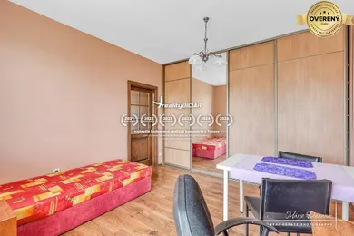 Na prenájom 1-izbový byt, 36 m², Trnava, Clementisova