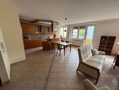 Na predaj byt v Bratislava-Staré Mesto · €420 000 · Dokončené