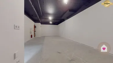 Na prenájom komerčné, 60 m², Bratislava-Ružinov, Jarabinková