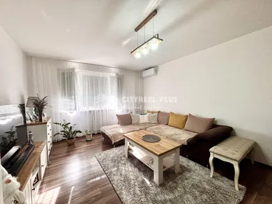 Na predaj 2-izbový byt, 56 m², Nové Zámky, S. H. Vajanského