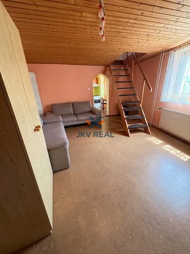 Mieszkania na wynajem, 2-pokojowe, Zvolen · €600