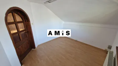 Na prenájom komerčné, 10 m², Piešťany, Hodžova