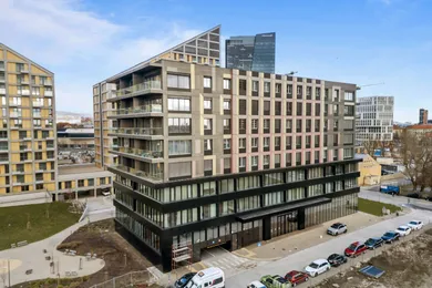 Na predaj 5-izbový byt, 154 m², Bratislava-Ružinov, Košická