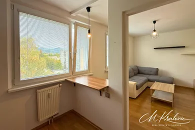 Na prenájom 1-izbový byt, 29 m², Banská Bystrica, Tulská