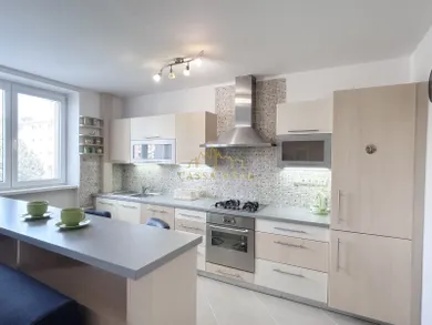Byty na prenájom 3-izbový, Košice-Sever · €850