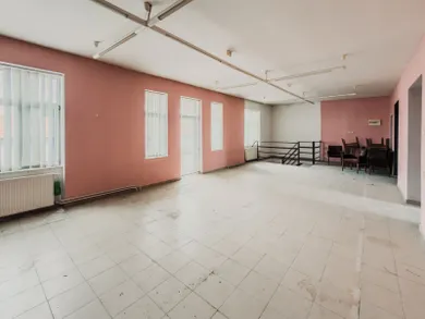 Na prenájom komerčné, 145 m², Lučenec, Ulica železničná