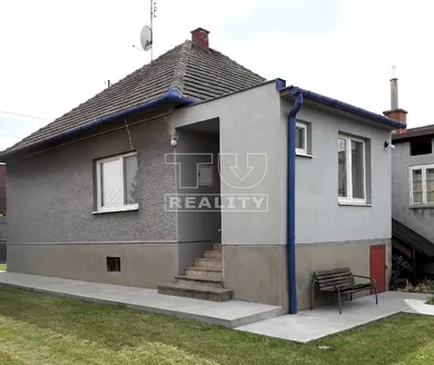 Eladó házak, 4-szobás, Hlohovec · €186 000