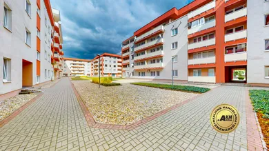 Na predaj 3-izbový byt, 90 m², Banská Bystrica, Bakossova