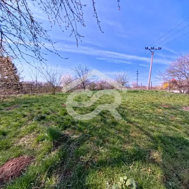 Na predaj pozemok, 660 m², Lužianky, Korytovská