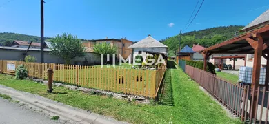 Na predaj 4-izbový dom, 94 m², Kochanovce