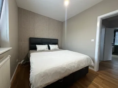 Na prenájom 4-izbový byt, 109 m², Bratislava-Ružinov, Bajkalská