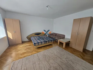 Na prenájom 2-izbový byt, 45 m², Prešov, Moyzesova