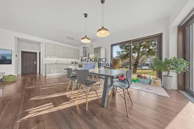 Na predaj 5-izbový dom, 170 m², Hrubý Šúr