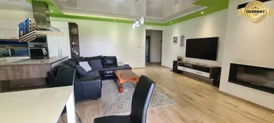 Na predaj 4-izbový dom, 282 m², Semerovo