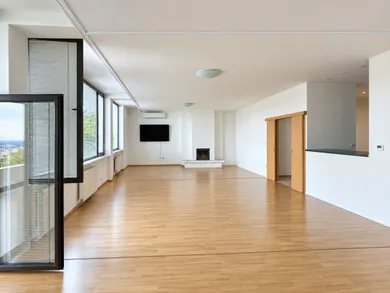 Квартири в оренду, 4-кімнатні, Bratislava-Staré Mesto · €2 100