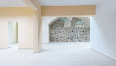 Na predaj komerčné, 49 m², Bratislava-Staré Mesto, Laurinská